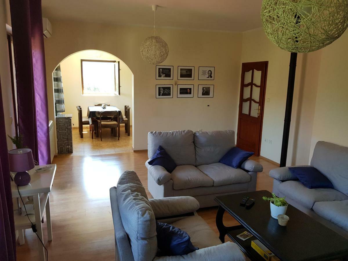 Apartments Milicic تْشيرسيك نوفي المظهر الخارجي الصورة