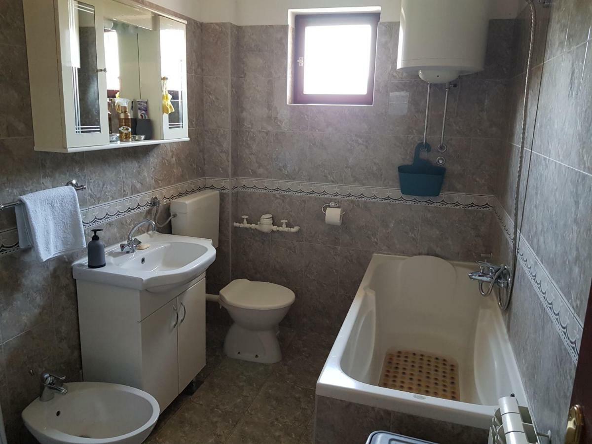 Apartments Milicic تْشيرسيك نوفي المظهر الخارجي الصورة